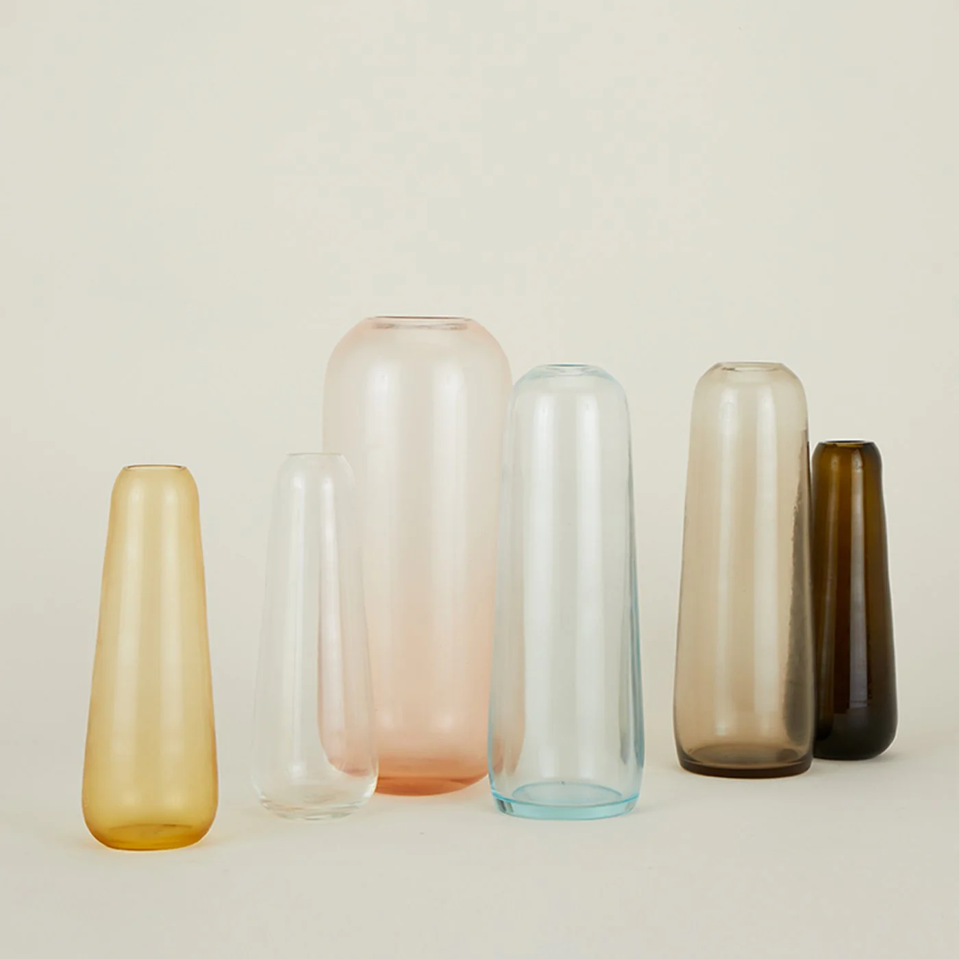 Aurora Pill Vase - Blush - Image 7