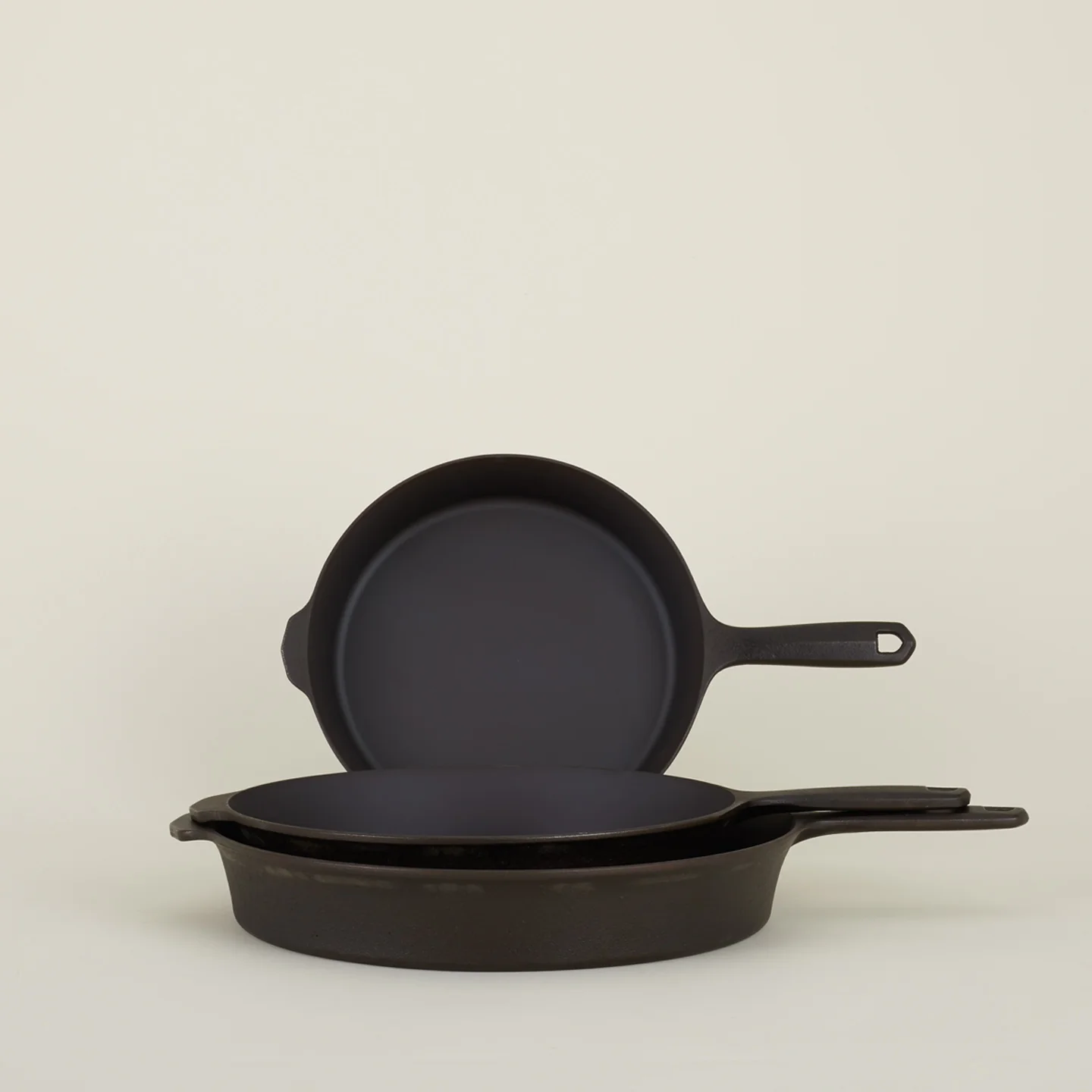 Cast Iron Cookware - Large - Image 3