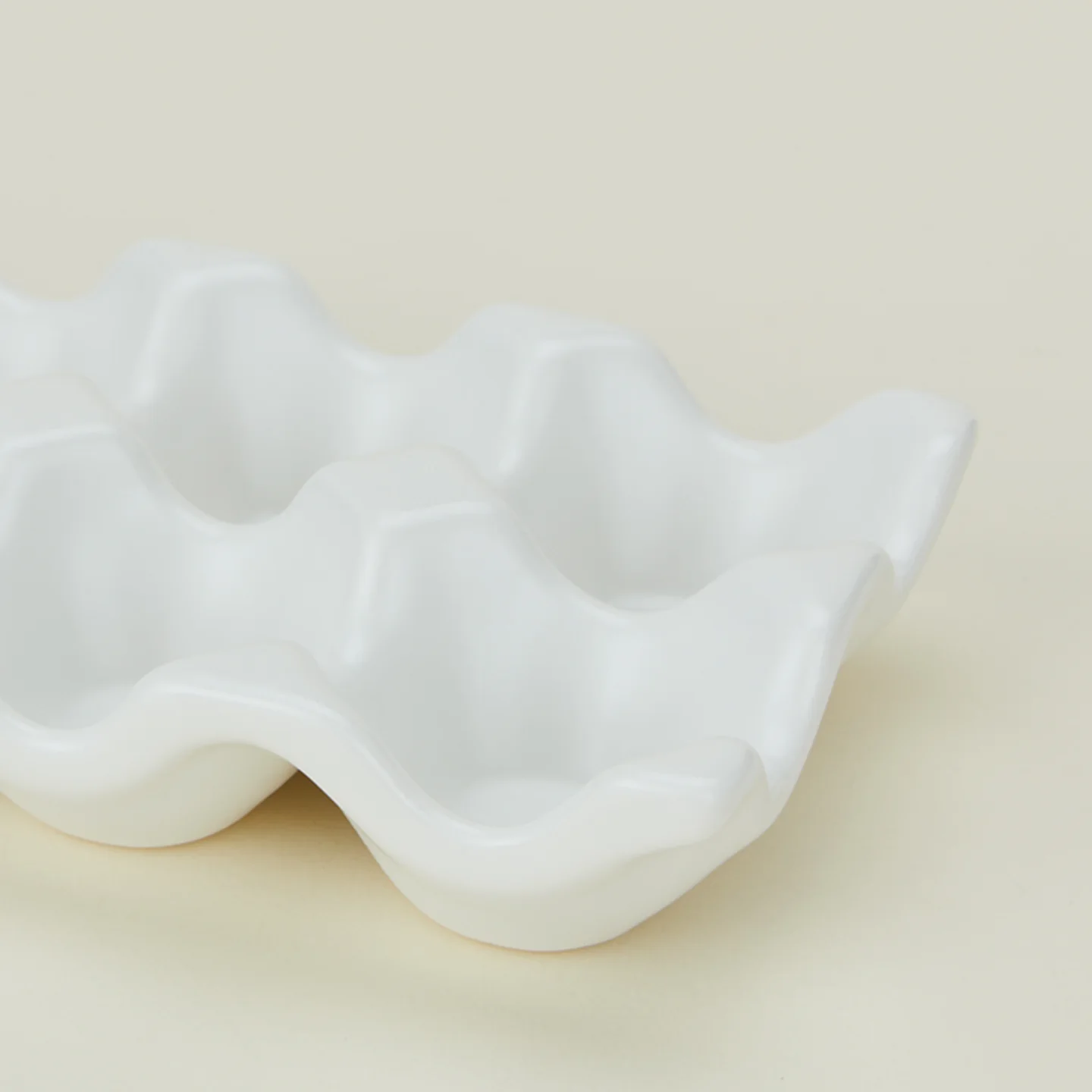 Ceramic Half Dozen Egg Holder - White - Image 3