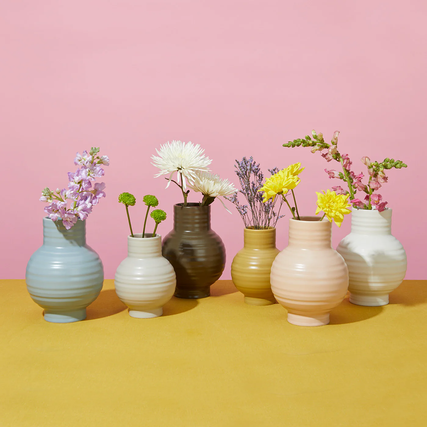 Essential Ceramic Vase - Blush - Image 5
