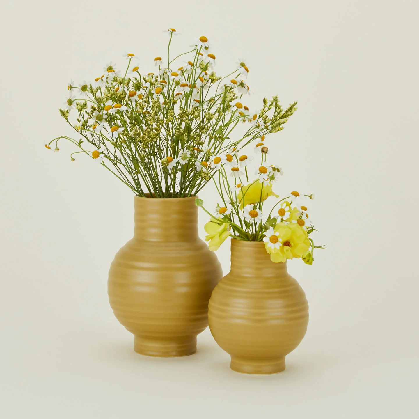 Essential Ceramic Vase - Mustard - Image 2