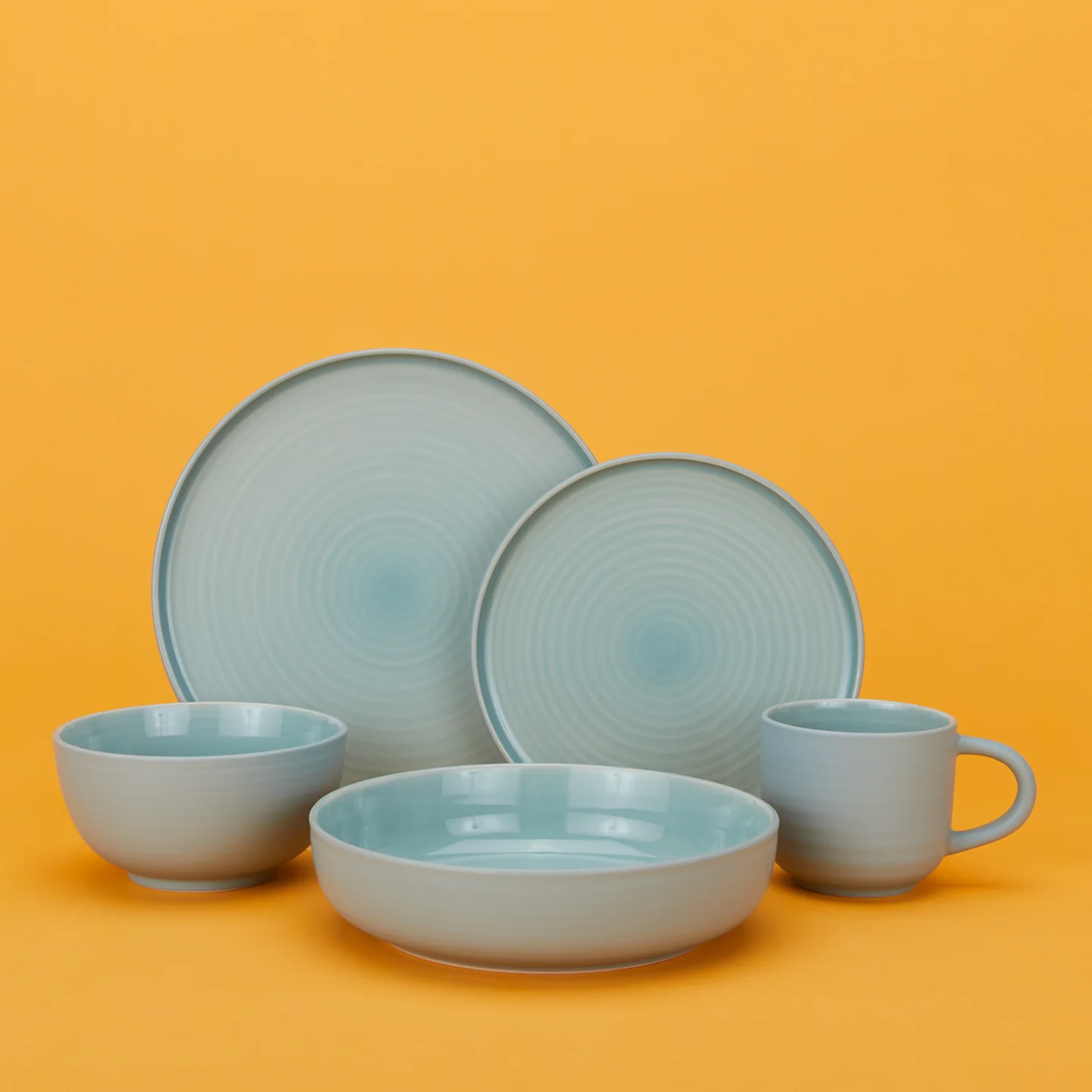Essential Dinner Plate, Set of 4 - Sky - Image 5