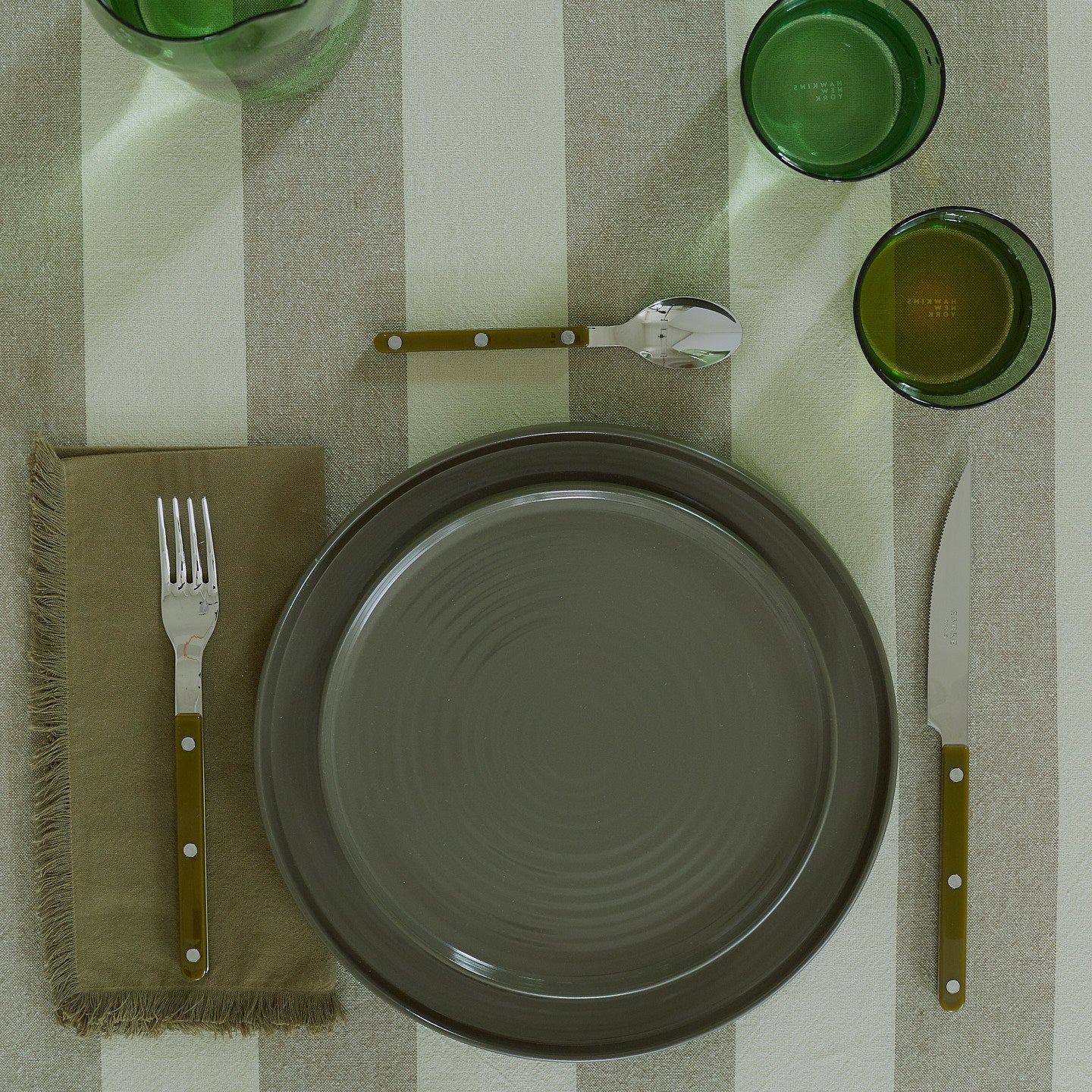 Essential Dinnerware, 16 Piece Set - Olive - Image 6
