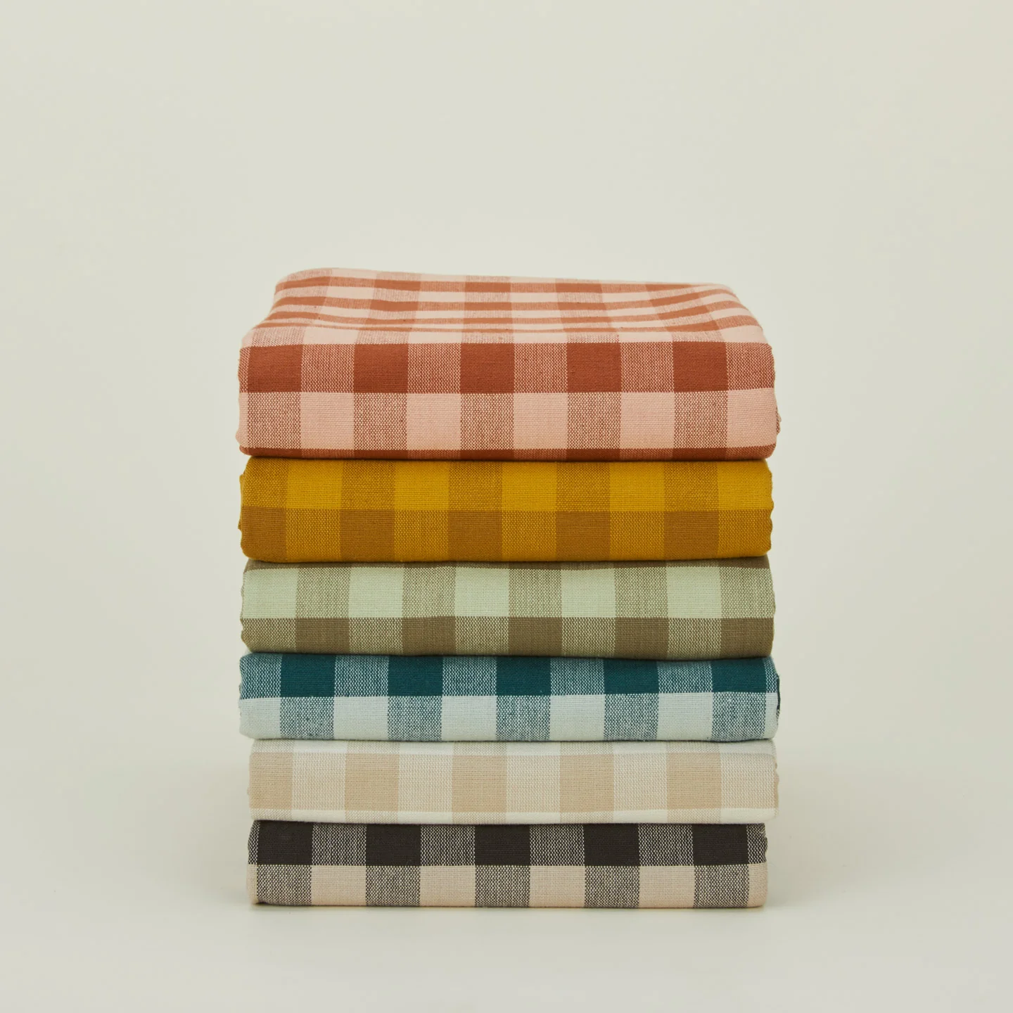 Essential Gingham Shower Curtain - Light Grey/Black - Image 4