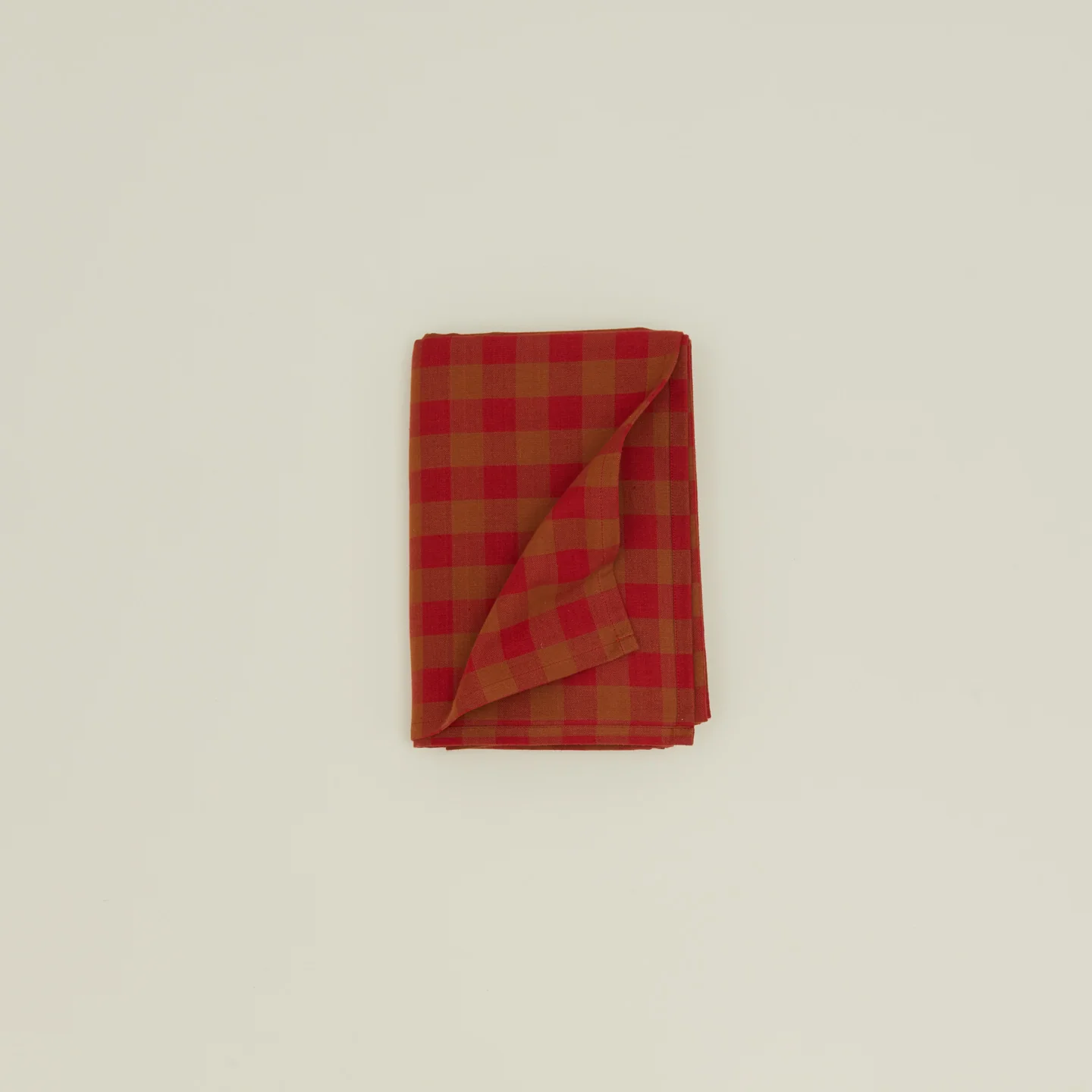 Essential Gingham Tablecloth - Red/Terracotta - Image 4