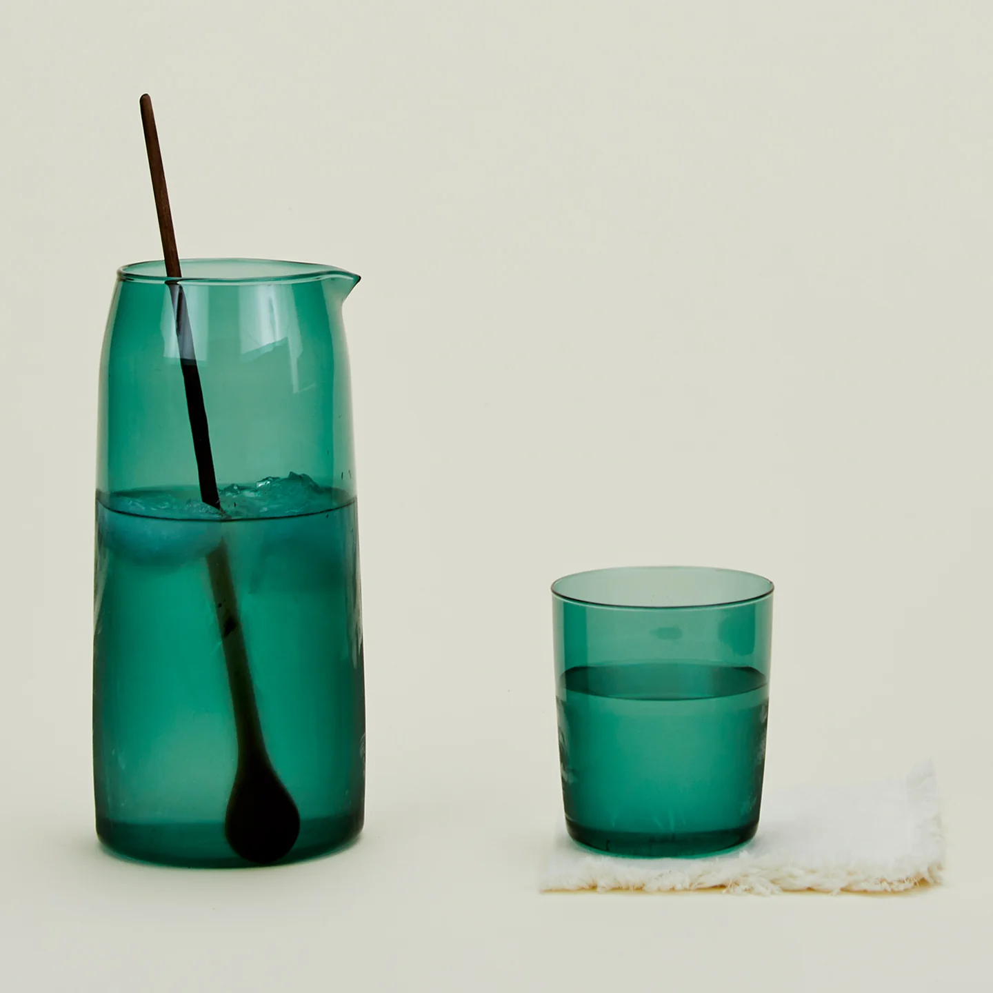 Essential Glassware Pitcher - Peacock - Image 3