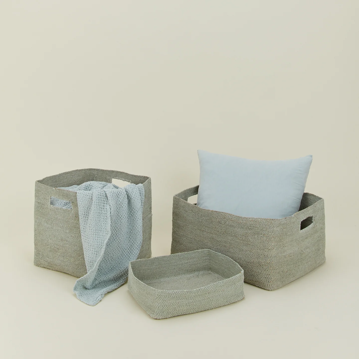 Essential Low Basket - Sky - Image 3