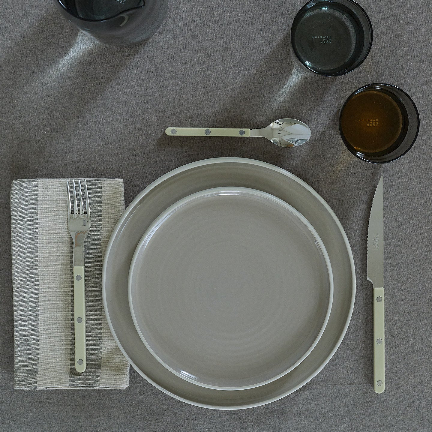 Essential Striped Dinner Napkin, Set of 4 - Light Grey/Dark Grey - Image 3