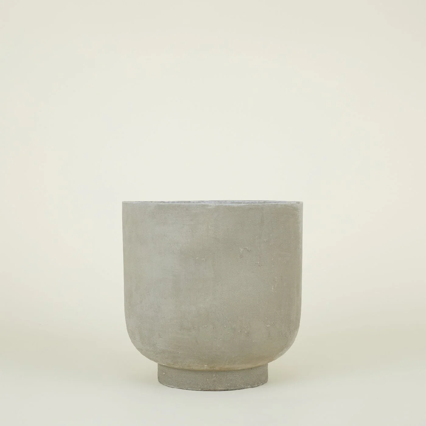 Footed Planter - Fiber Cement - Image 5