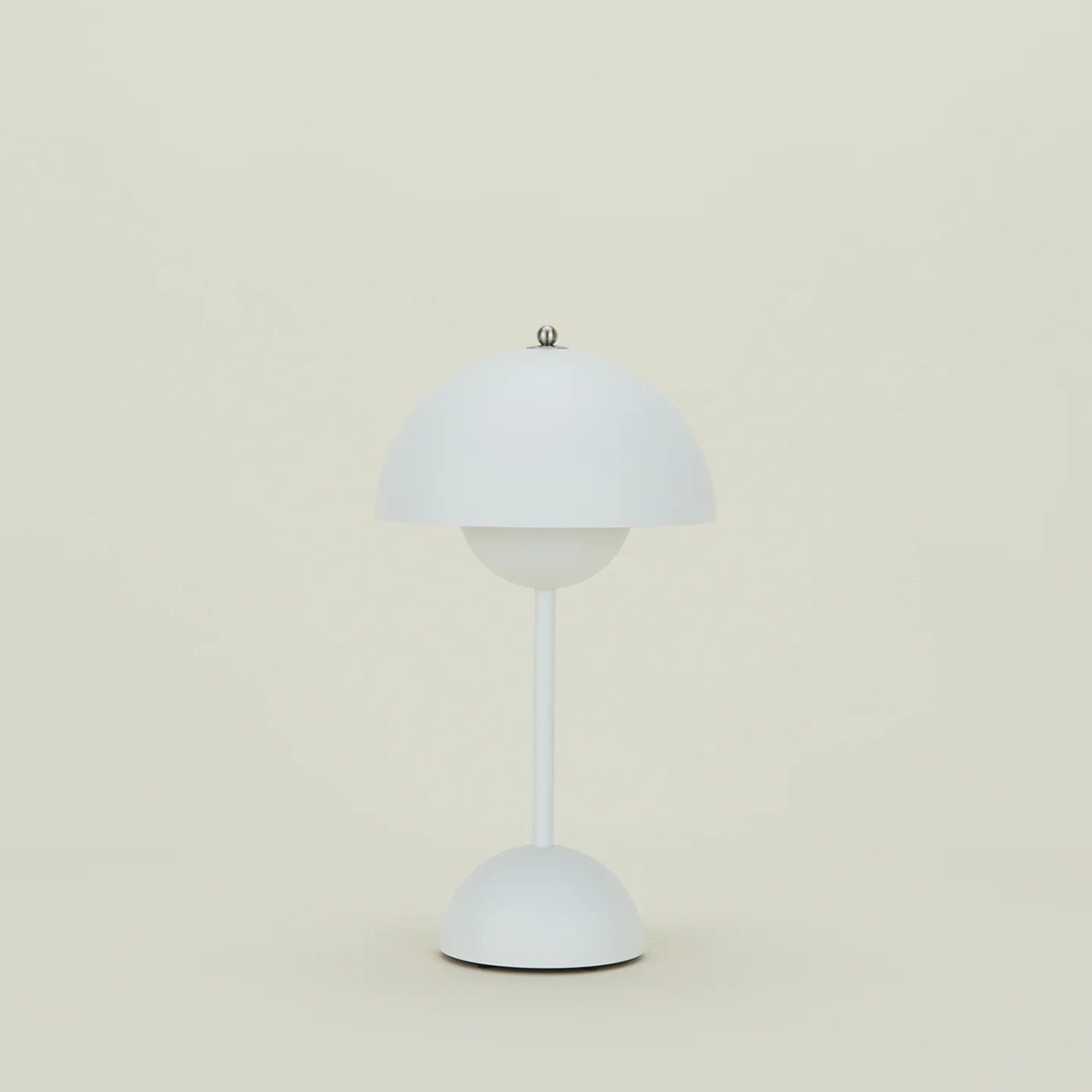 Flowerpot Portable Lamp - White - Image 3
