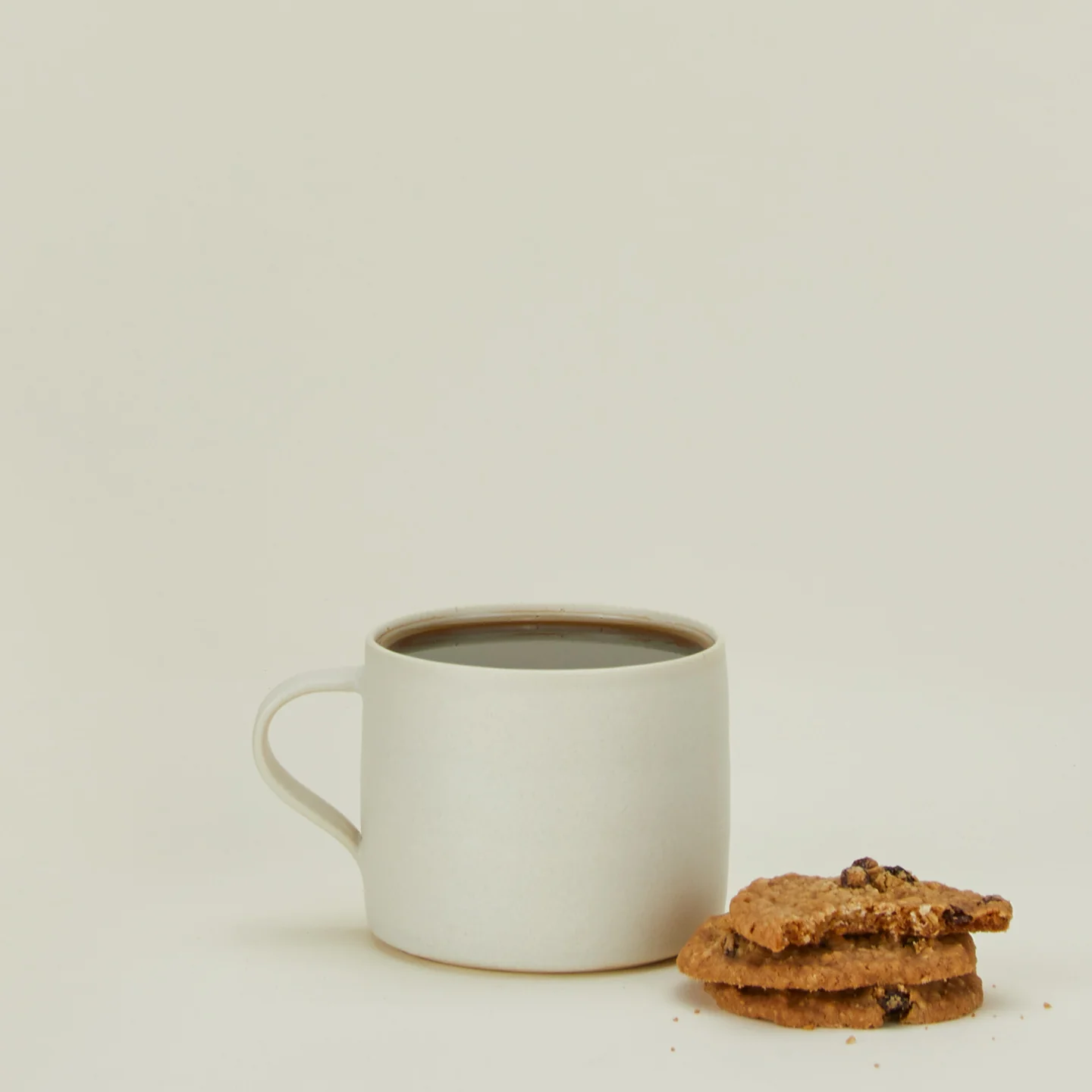 Hand Thrown Mug - Image 2