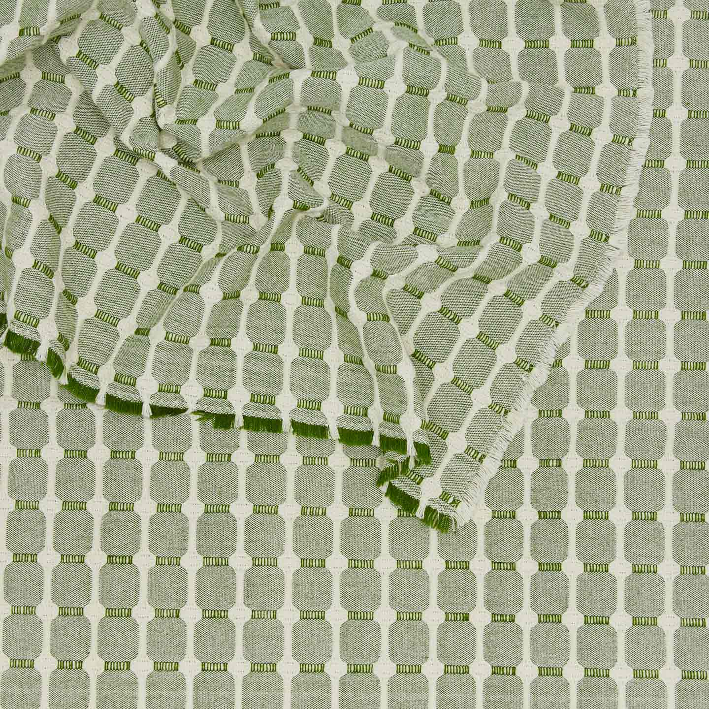 Hopsack Fringed Tablecloth - Leaf - Image 3