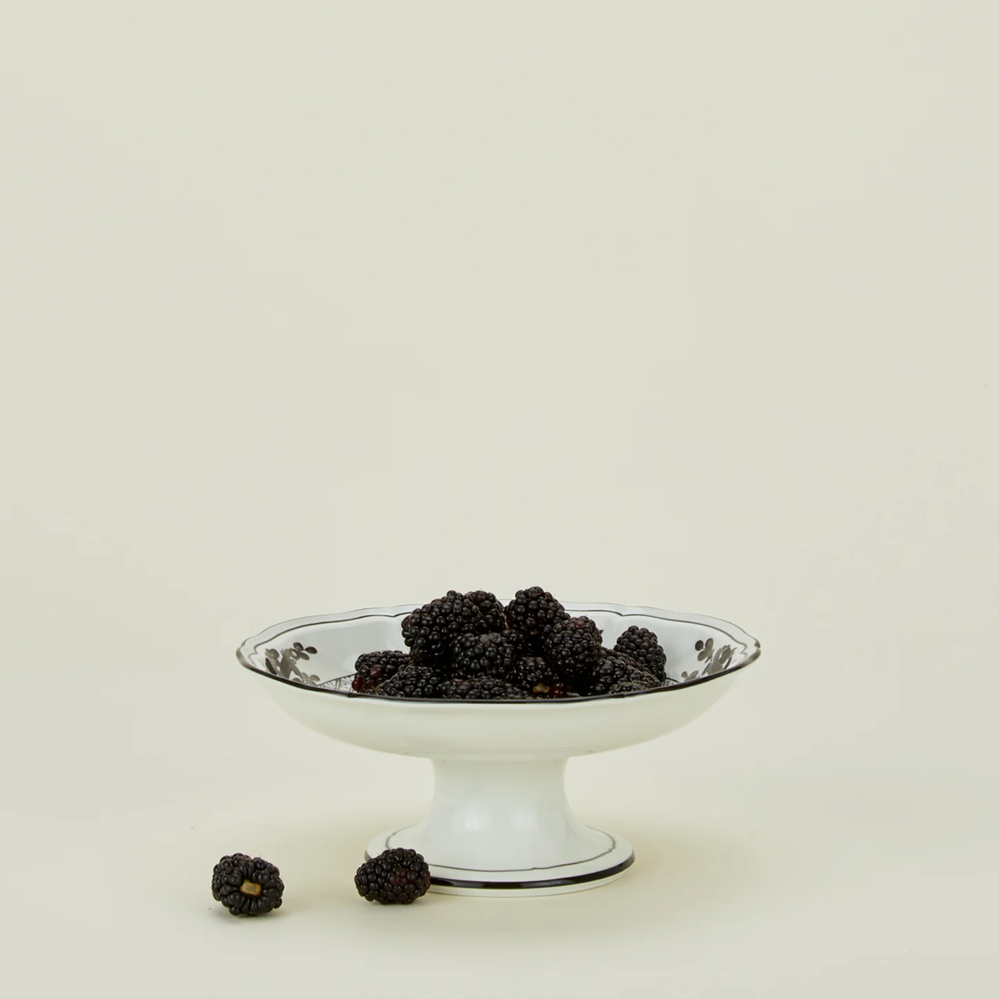 Oriente Italiano Fruit Stand - Albus - Image 2