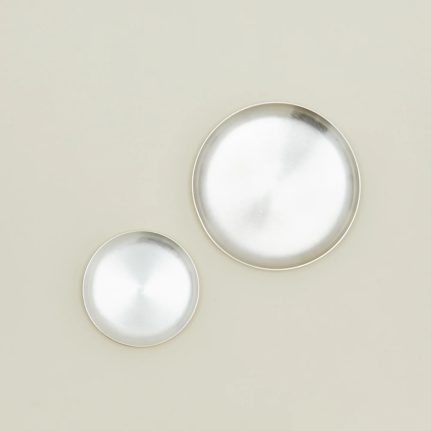 Round Silver Plate