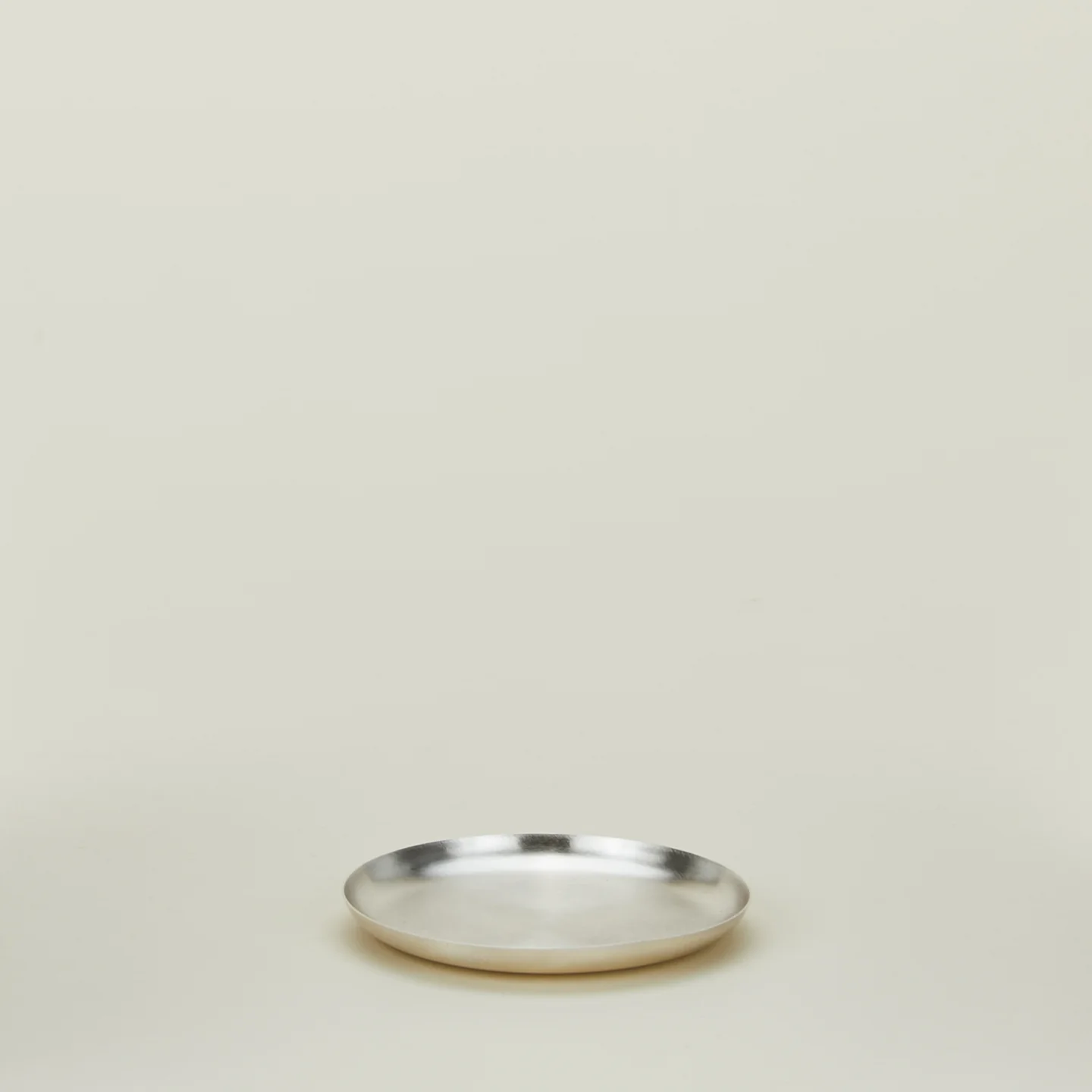Round Silver Plate - Image 5