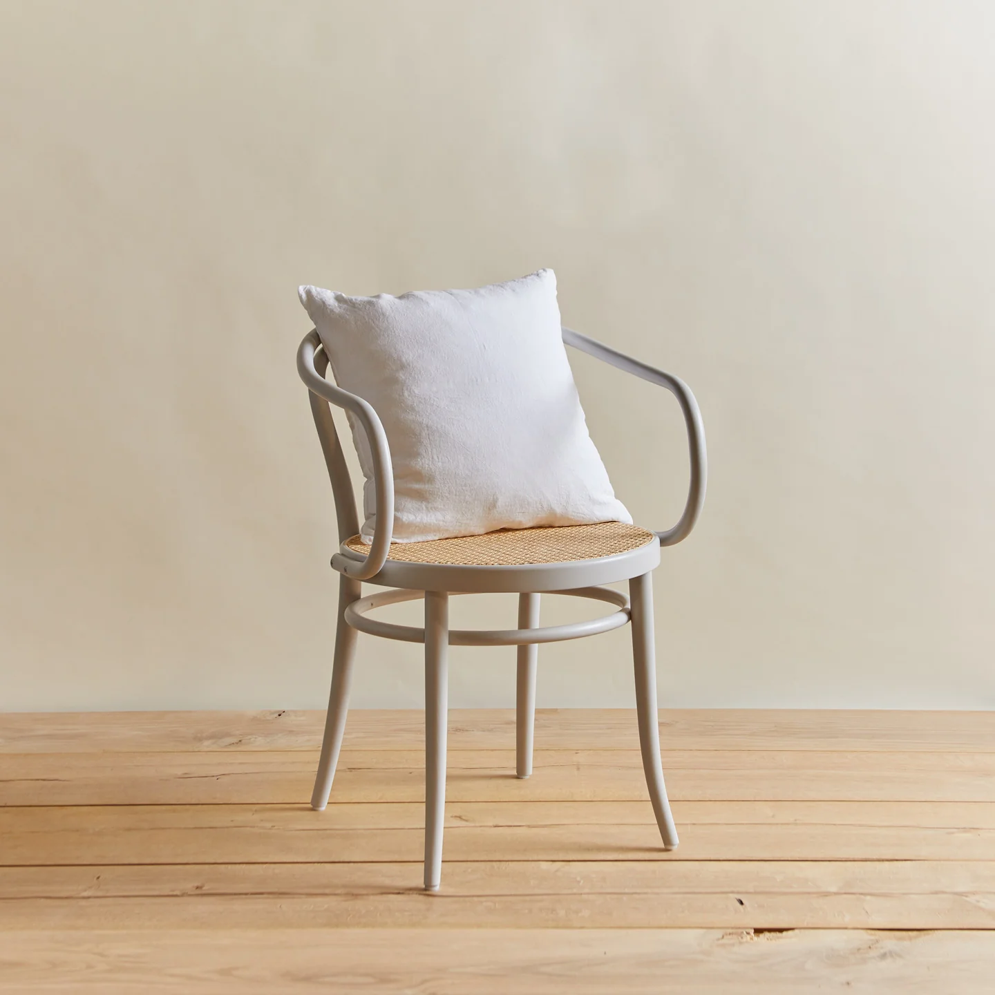 Simple Linen 18x18 Pillow - White - Image 4