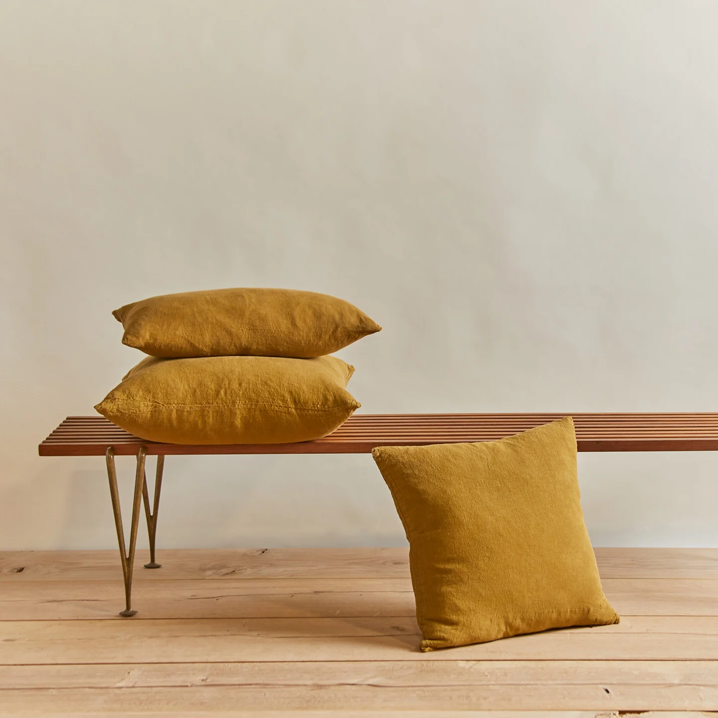 Simple Linen 22x22 Pillow - Bronze - Image 5
