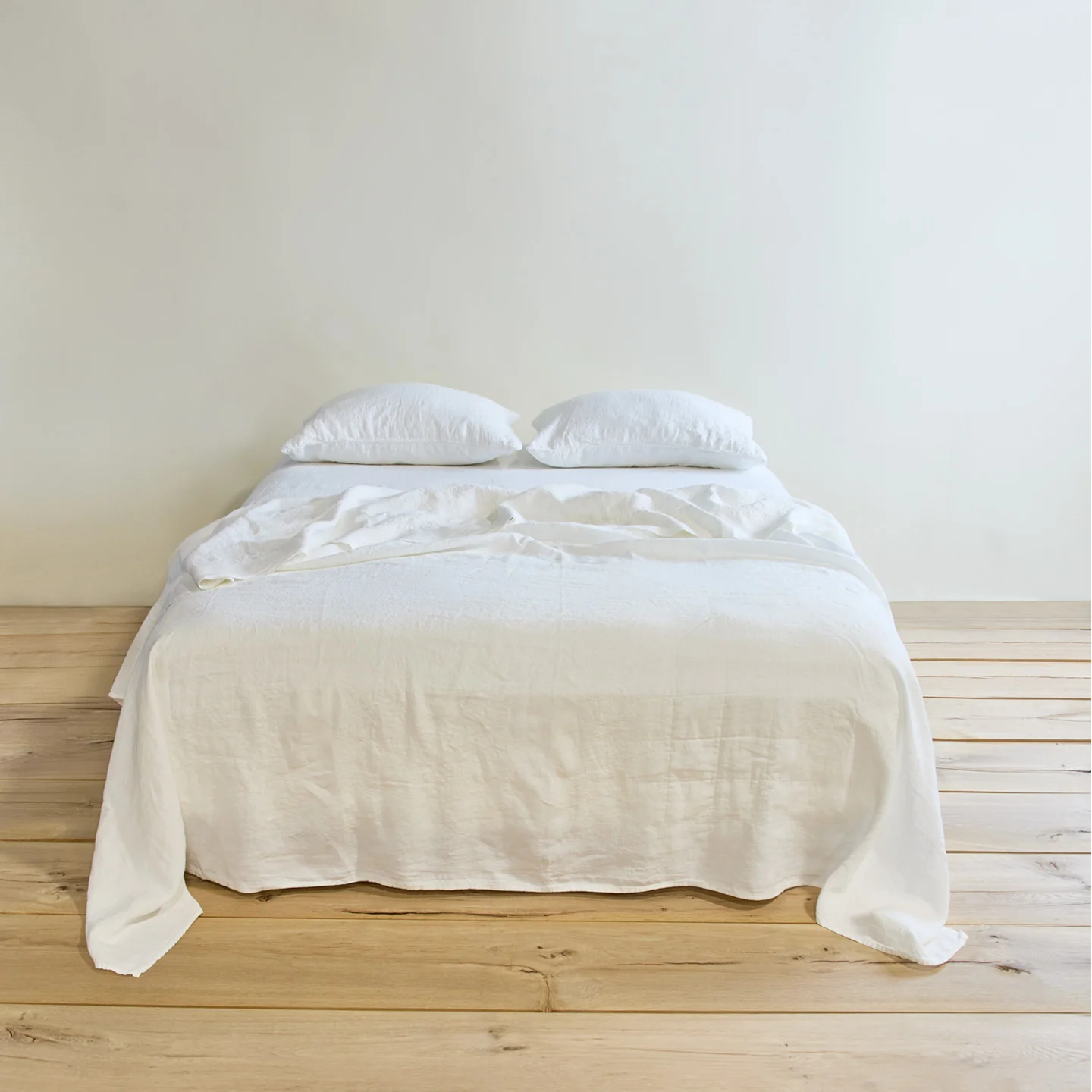 Simple Linen Pillowcases, Set of 2 - White - Image 2