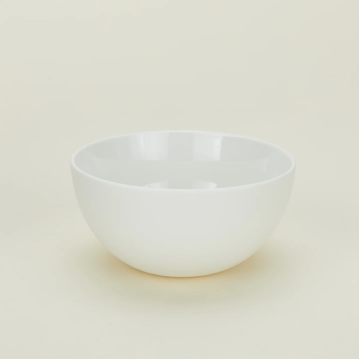 Simple Porcelain Large Bowl, Set of 4 - Image 5