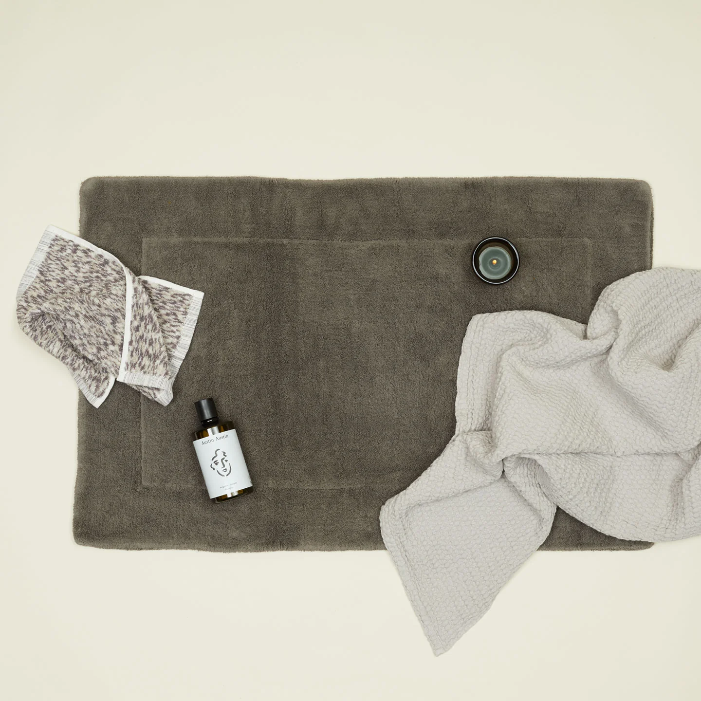 Simple Waffle Towel - Light Grey - Image 4