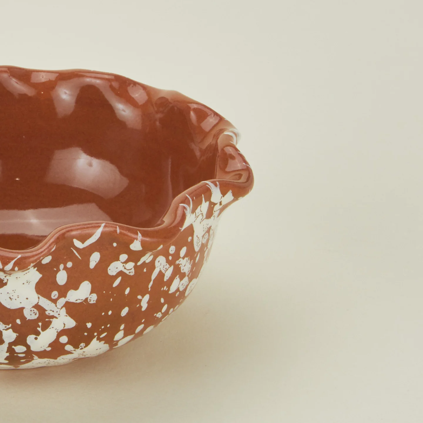 Splatter Scallop Bowl - Terracotta/Cream - Image 4