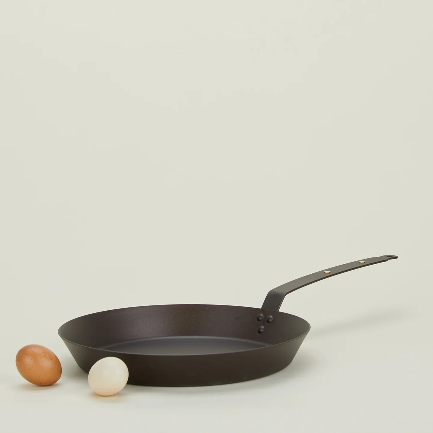 Spun Iron Frying Pan - Image 2