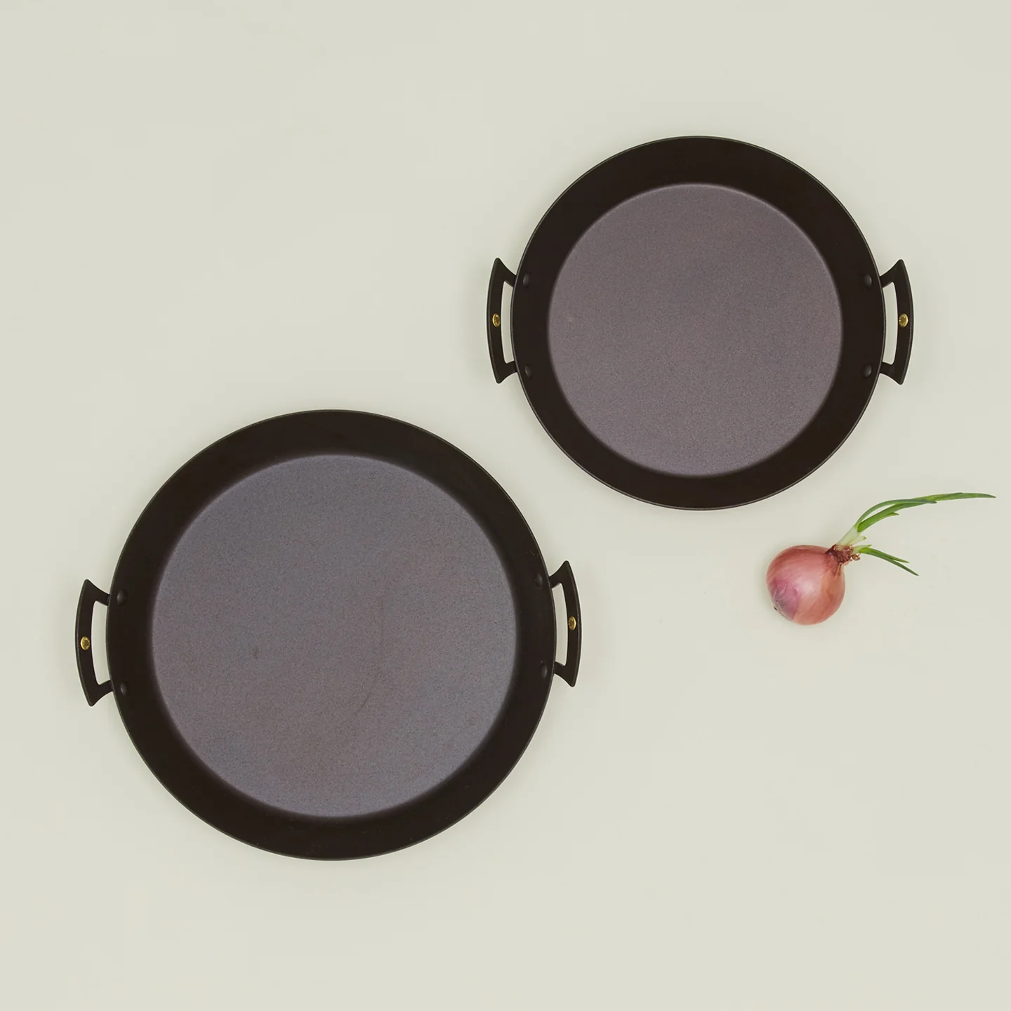 Spun Iron Two Handled Saute Pan - Image 3