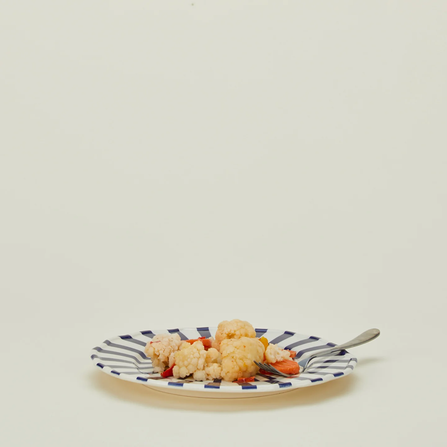 Starburst Dinner Plate - Image 3