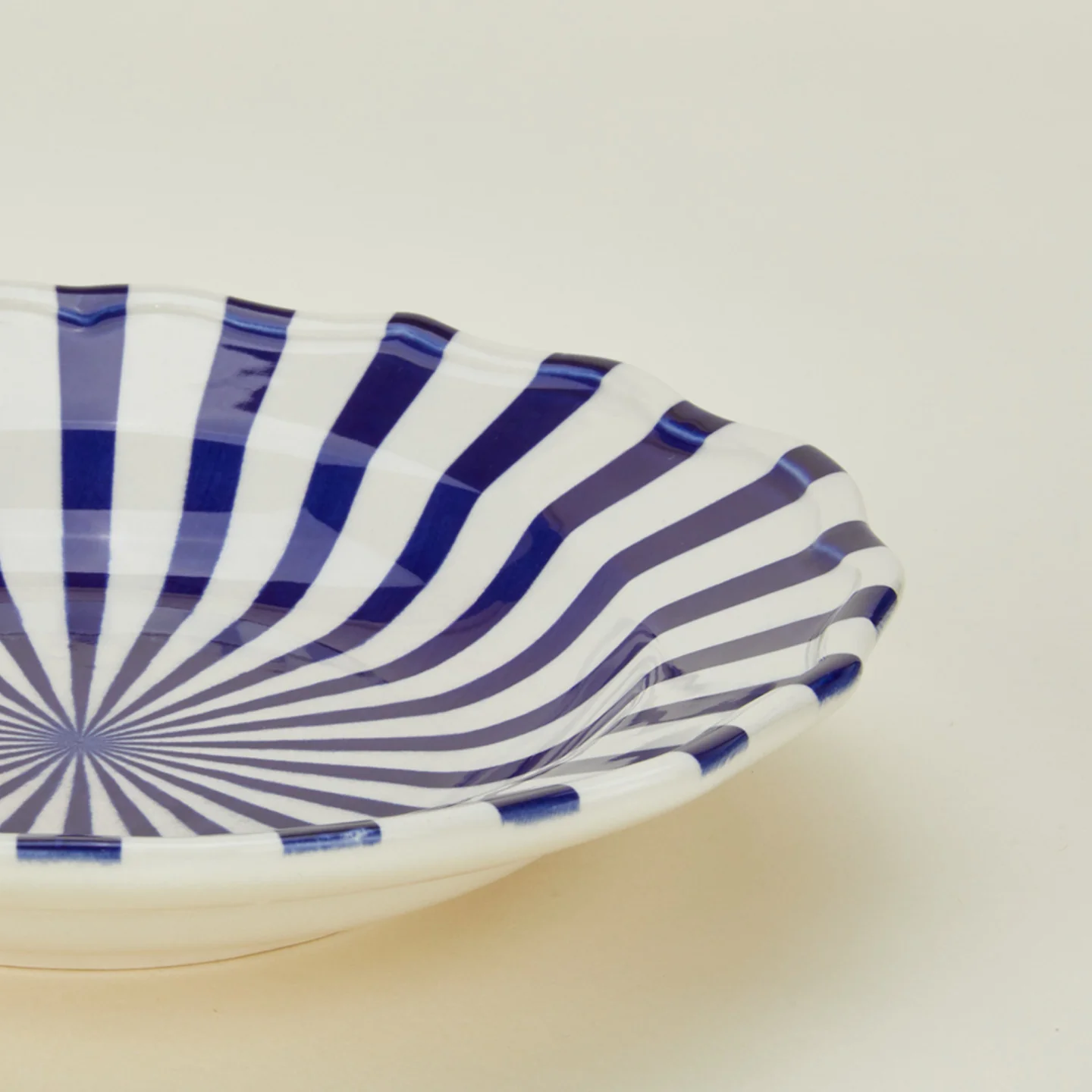 Starburst Pasta Bowl - Image 4