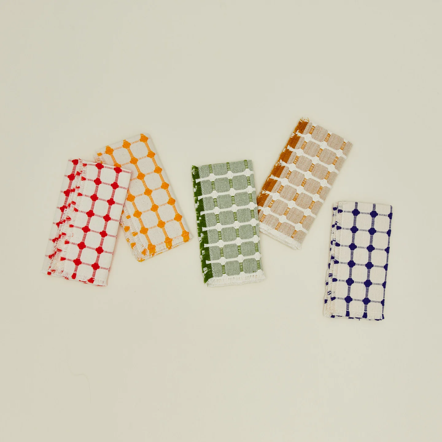 Wicker Fringed Napkin, Set of 4 - Cherry - Image 4