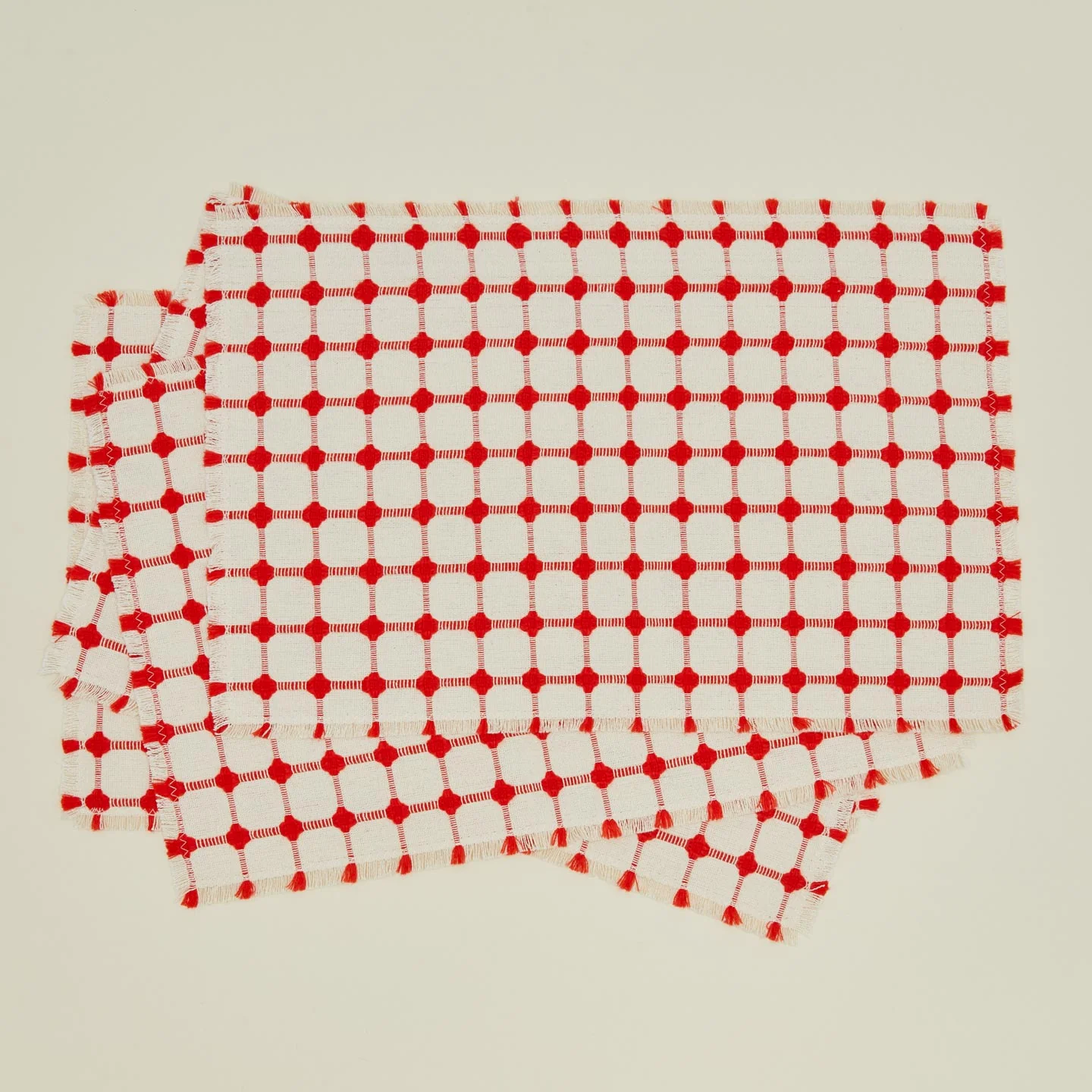 Wicker Fringed Placemat, Set of 4 - Cherry - Image 3