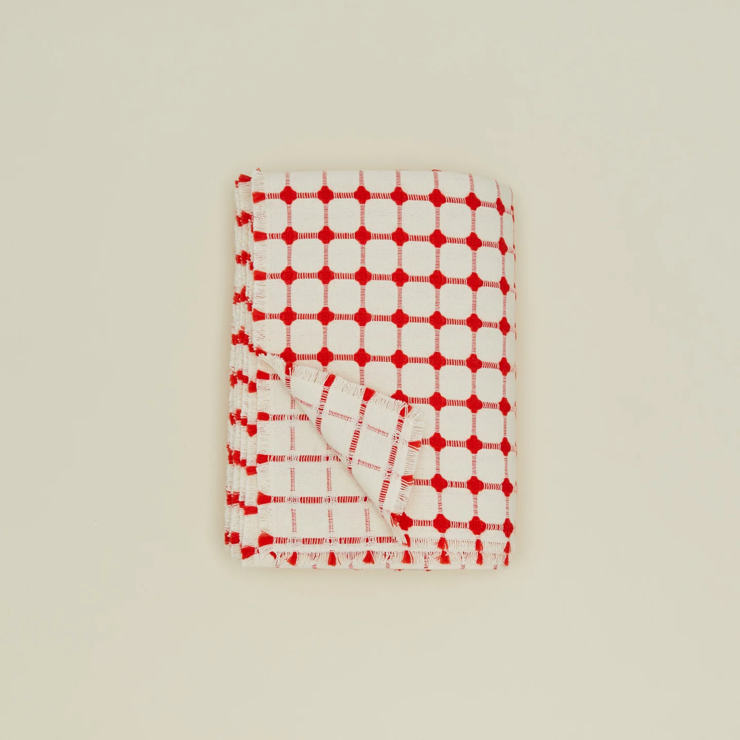 Wicker Fringed Tablecloth - Cherry - Image 4
