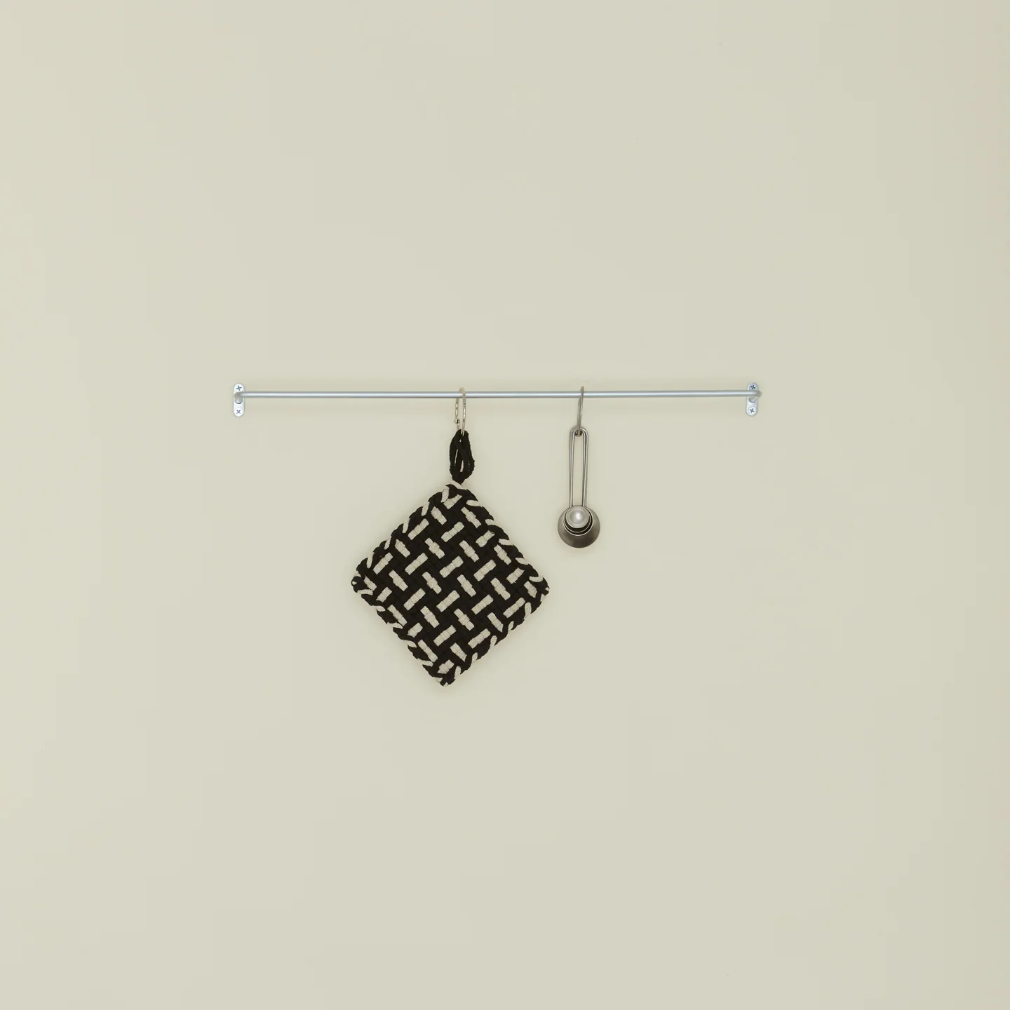 Zinc Plated Towel Bar - Image 4